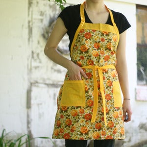 Image of Vintage Yellow Floral Butcher's Apron