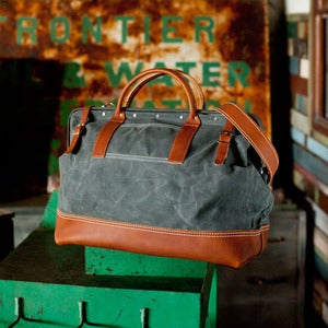 Image of Wood&Faulk Northwesterner 20" Grey