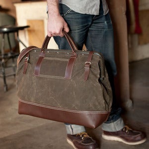Image of Wood&Faulk Northwesterner 20" Olive