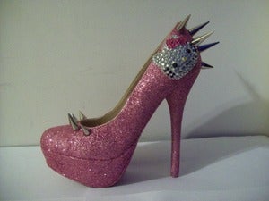 Image of HELLO KITTY HEELS (SPIKED KITTY)
