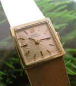 Image of VINTAGE LADIES GIRARD PERREGAUX 18k with solid 18k gold mesh band