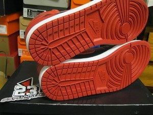Image of Air Jordan I (1) Retro Hi "Nike Banned" *SOLD OUT*