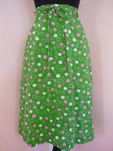 Image of mod apple print wrap skirt