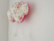 Image of Grand Mobile "OH Nuage" Rosaly Gouttes en crochet