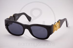Image of Gianni Versace Mod.413/A black ::: Vintage Sunglasses
