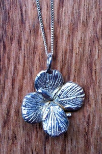 Image of Clover Necklace 3D Small