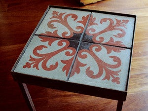Image of Fleur-de-lis end table