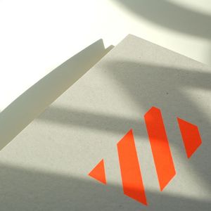 Image of Grand cahier neon orange