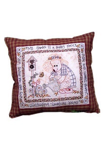 Image of Gardening Bear Pillow DL pattern