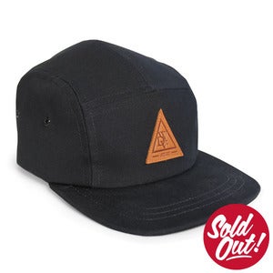 Image of Tunnel Black 5 Panel