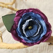 Image of Blooming Blossoms Hair Clip Item#blnvyfs
