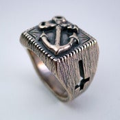 Image of Dark+Dawn x Dirt Sqid. Anchor Ring <br /><br />