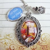 Image of Off with her head - Alice in Wonderland necklace - fun and quirky - pretty vintage style - 