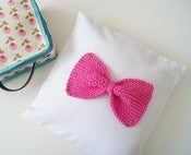 Image of *NOUVEAU* Housse de Coussin Bow tricot Rose Fluo! (Dispo en coussin)