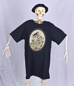 Image of DIY "Bird in hand" mens black T-shirt