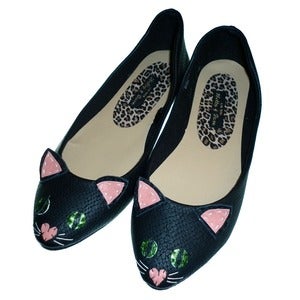 Image of Black Pussy Cat Pumps
