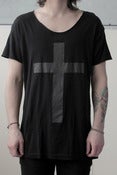 Image of BLACK CROSS SCOOP NECK