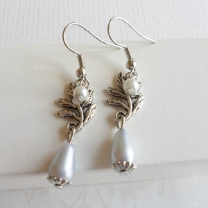 Image of Grace Leaf Earrings (Silver)