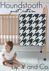 Image of houndstooth quilt PDF pattern (baby and larger version included)