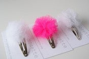 Image of *NOUVEAU* Barette pompon tulle (Clip ou à glisser)