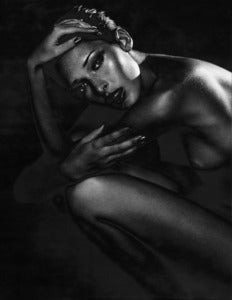 Image of Dark female solarized nude 04