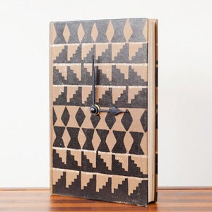 Image of Book clock, L'Expédition Orénoque-Amazone