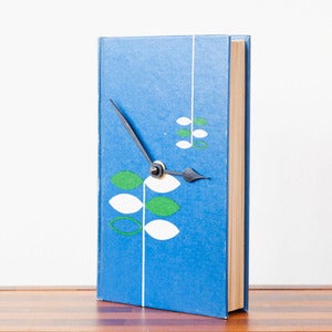 Image of Book clock, The Teahouse of the August Moon