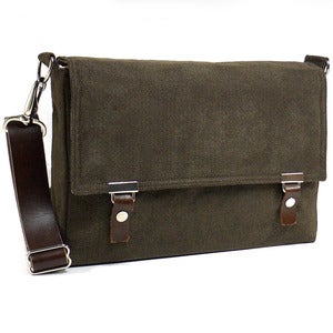 Image of 13" / 15" / 17" Laptop messenger bag in dark brown herringbone