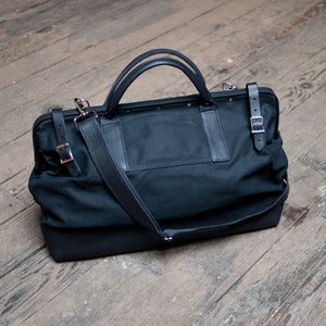 Image of Wood&Faulk Northwesterner 20" Black