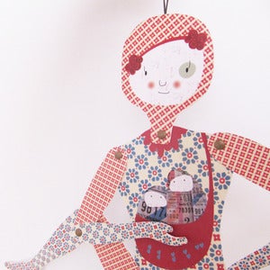Image of Lucía, articulated paper doll