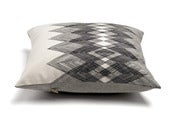 Image of ESPIGA 3 cushion -white-