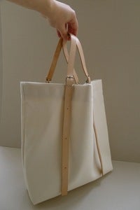 Image of MALA CINTO white
