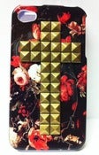Image of The Victorian Cross Studded 4|4s Case