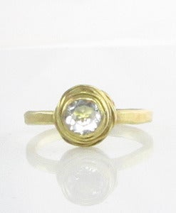 Image of 18kt Nested Diamond Engagement Ring