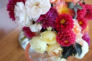Image of Workshop: Dahlias! {SOLD OUT}