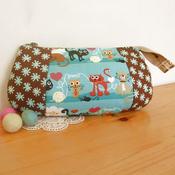 Image of Party Animal Makeup Bag - Dali Zakka