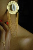 Image of Nuvo Studs.