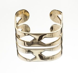 Image of SQUARE CUT-OUT CUFF