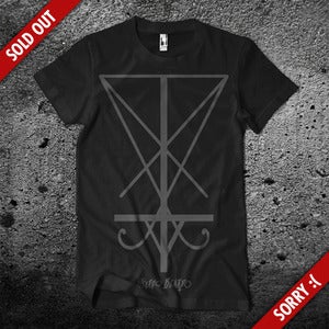 Image of Praise Him! Streetwear T-Shirt