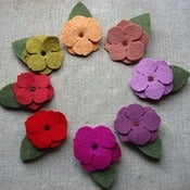Image of medium beaded flower clip // warm colors