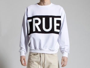Image of ETHEL VAUGHN<br>TRUE SWEATSHIRT<br>WHITE/BLACK
