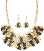 Image of Black & Gold ZigZag Necklace Set