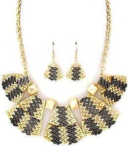 Image of Black & Gold ZigZag Necklace Set