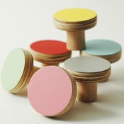 Image of KNOBS plain colours
