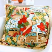 Image of Grand Coussin Pin-up (jaune)