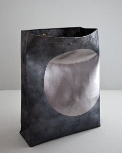 Image of SACO DE PAPEL GRANDE /+ graphite circle