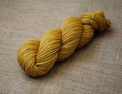 Image of Maize -Raspberry Worsted