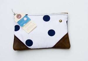 Image of -SOLD OUT- small deep navy + white polka dot print zip purse with leather corners
