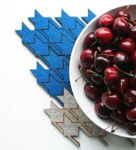 Image of eco-friendly houndstooth table tiles - blue