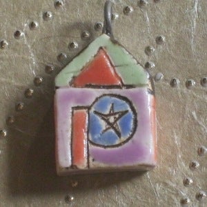 Image of Happy House Lilac/multi